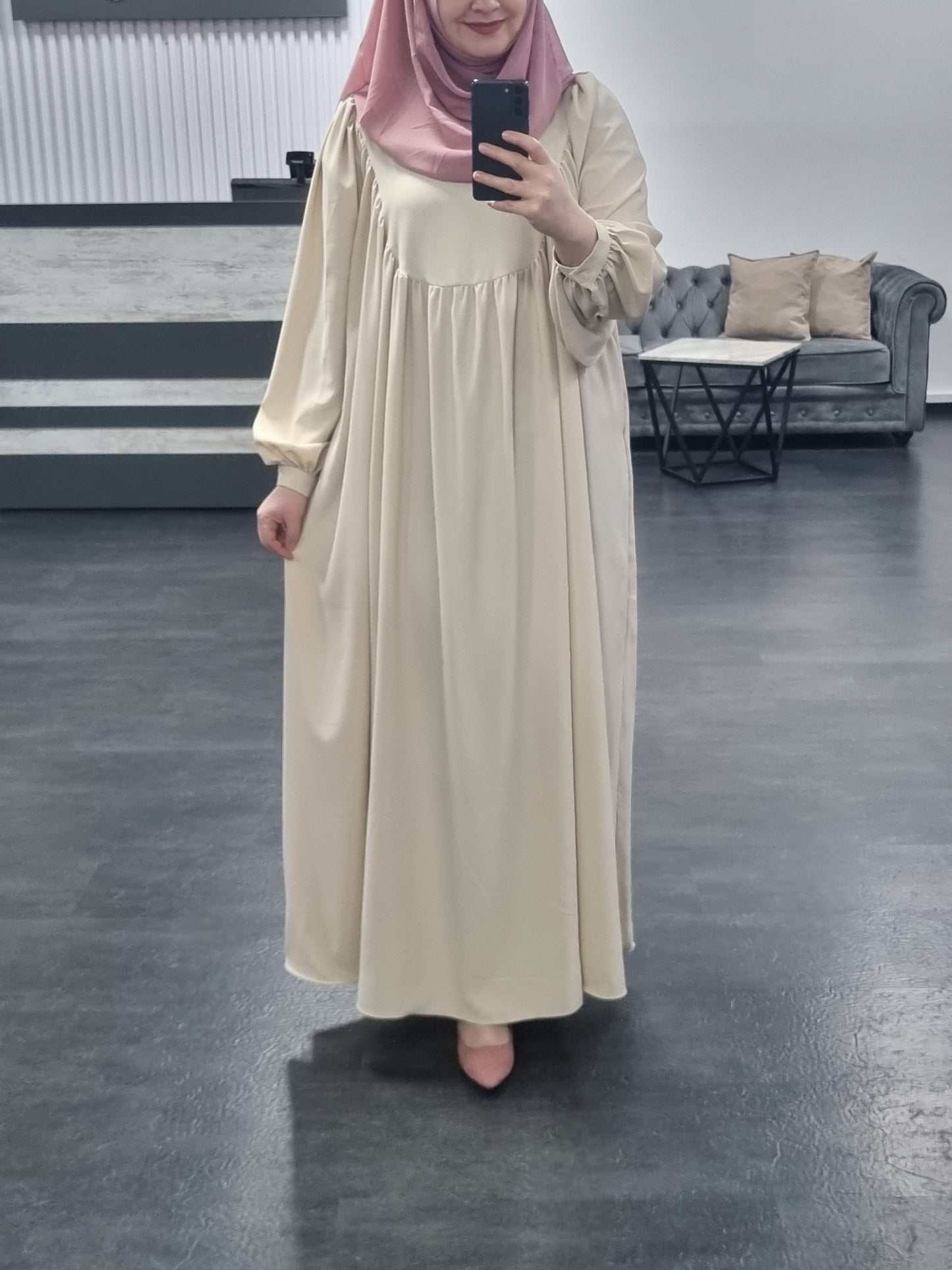 488- Abaya beige