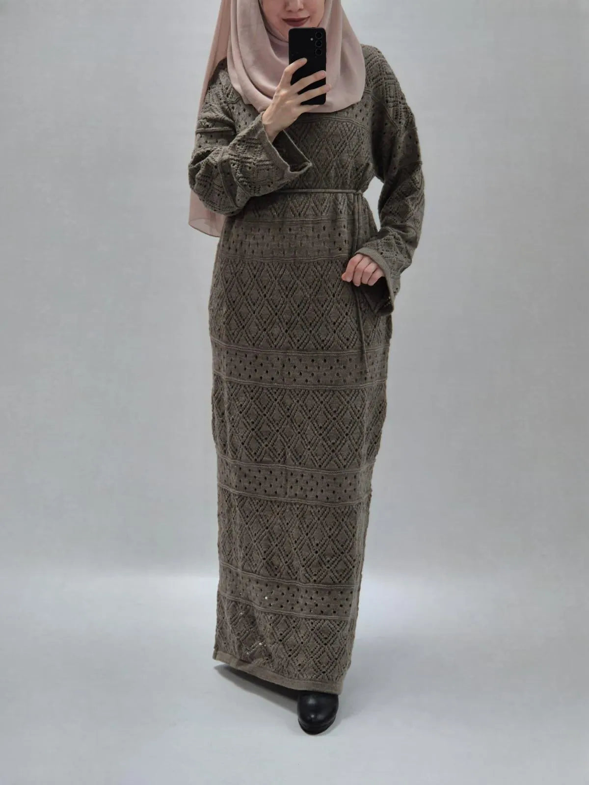 Nayla Spitzenkleid taupe