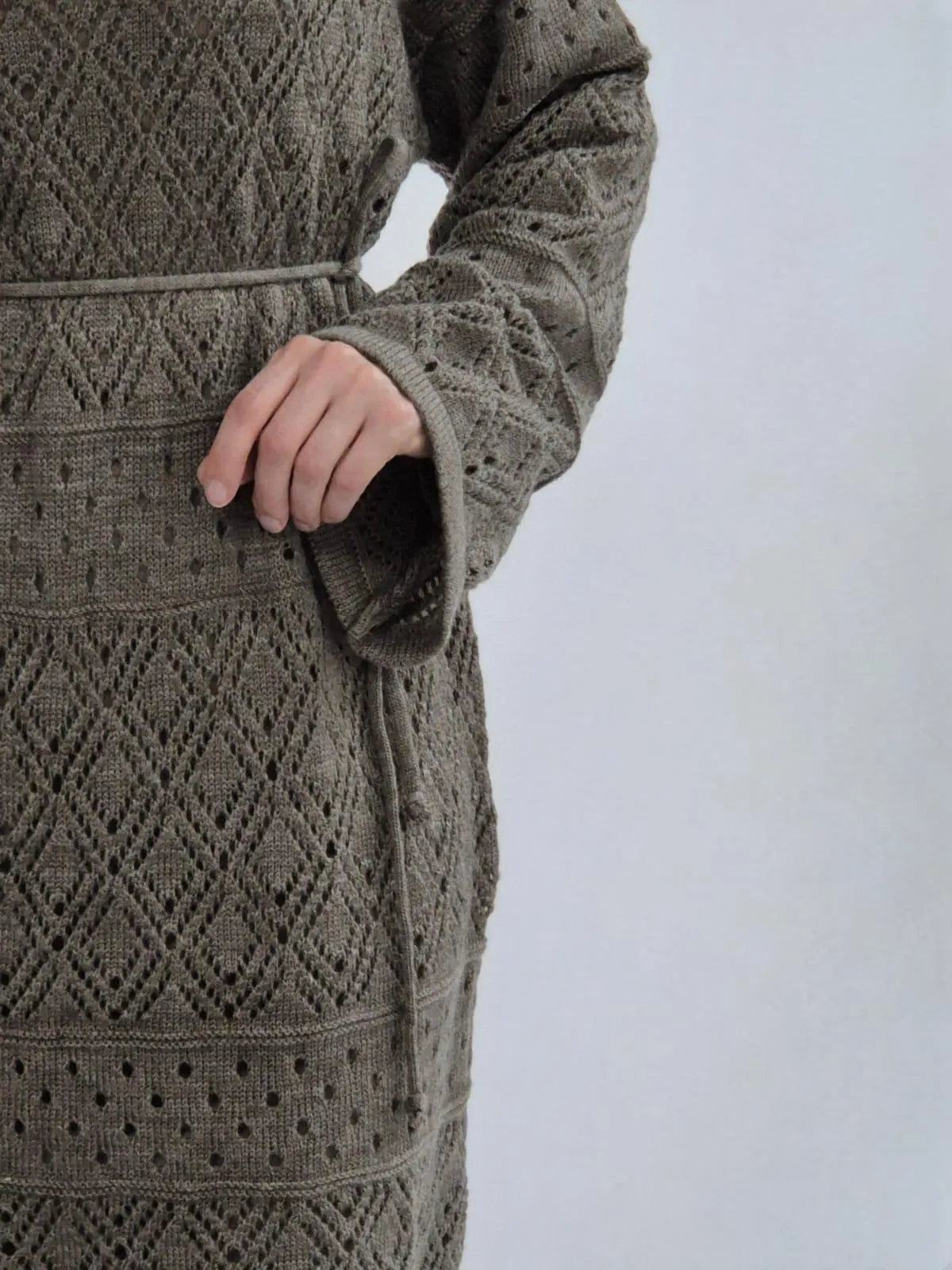 Nayla Spitzenkleid taupe