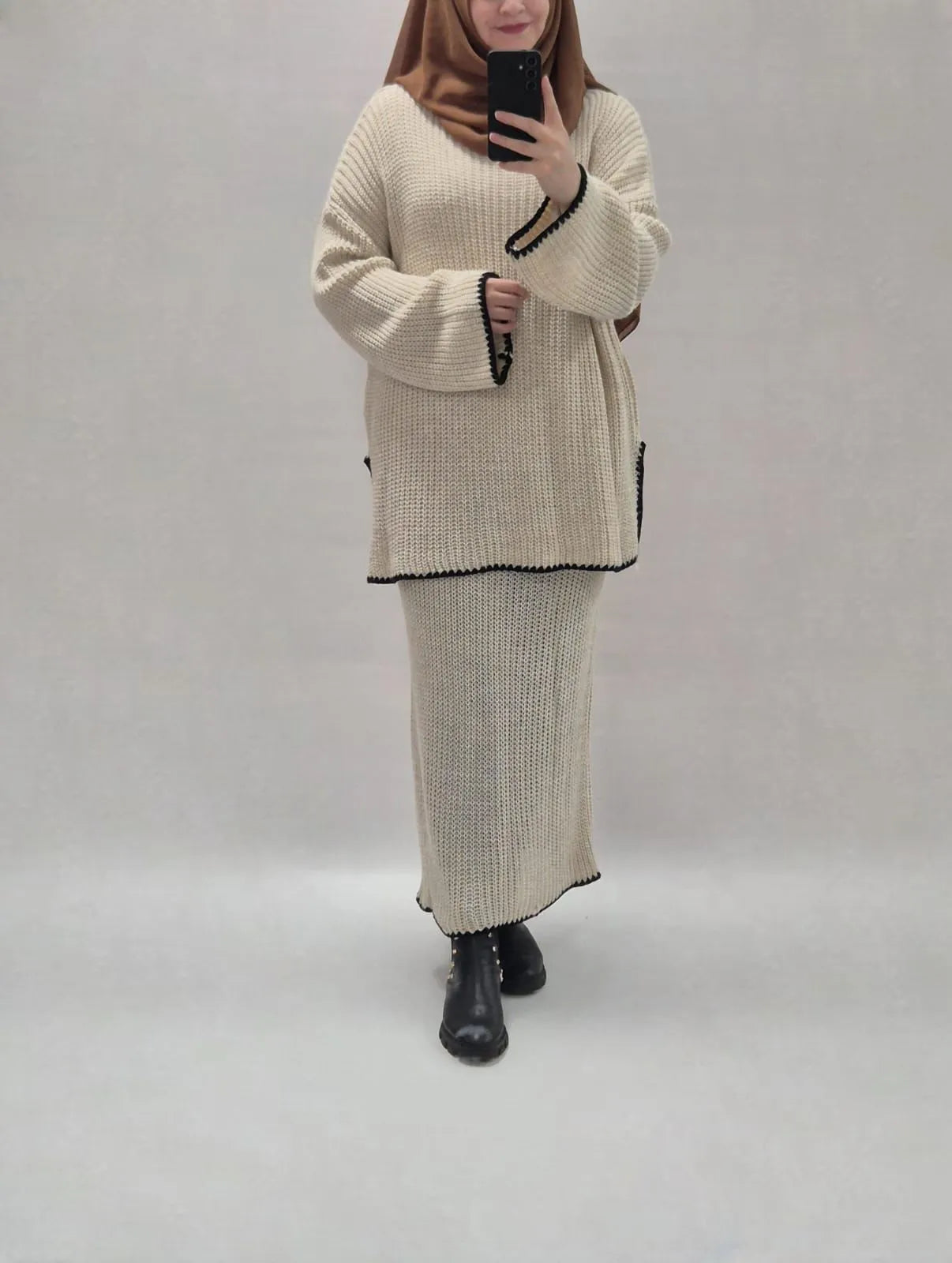 Elya Set beige