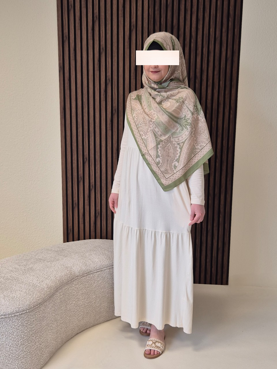 Liora Kleid - alltagstauglich in creme