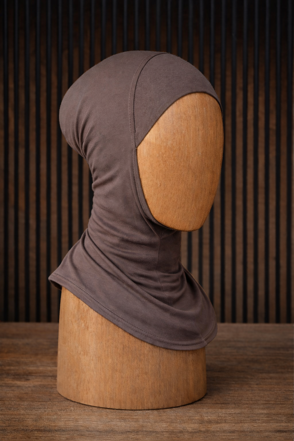 Bonnet mit Hals Mocca