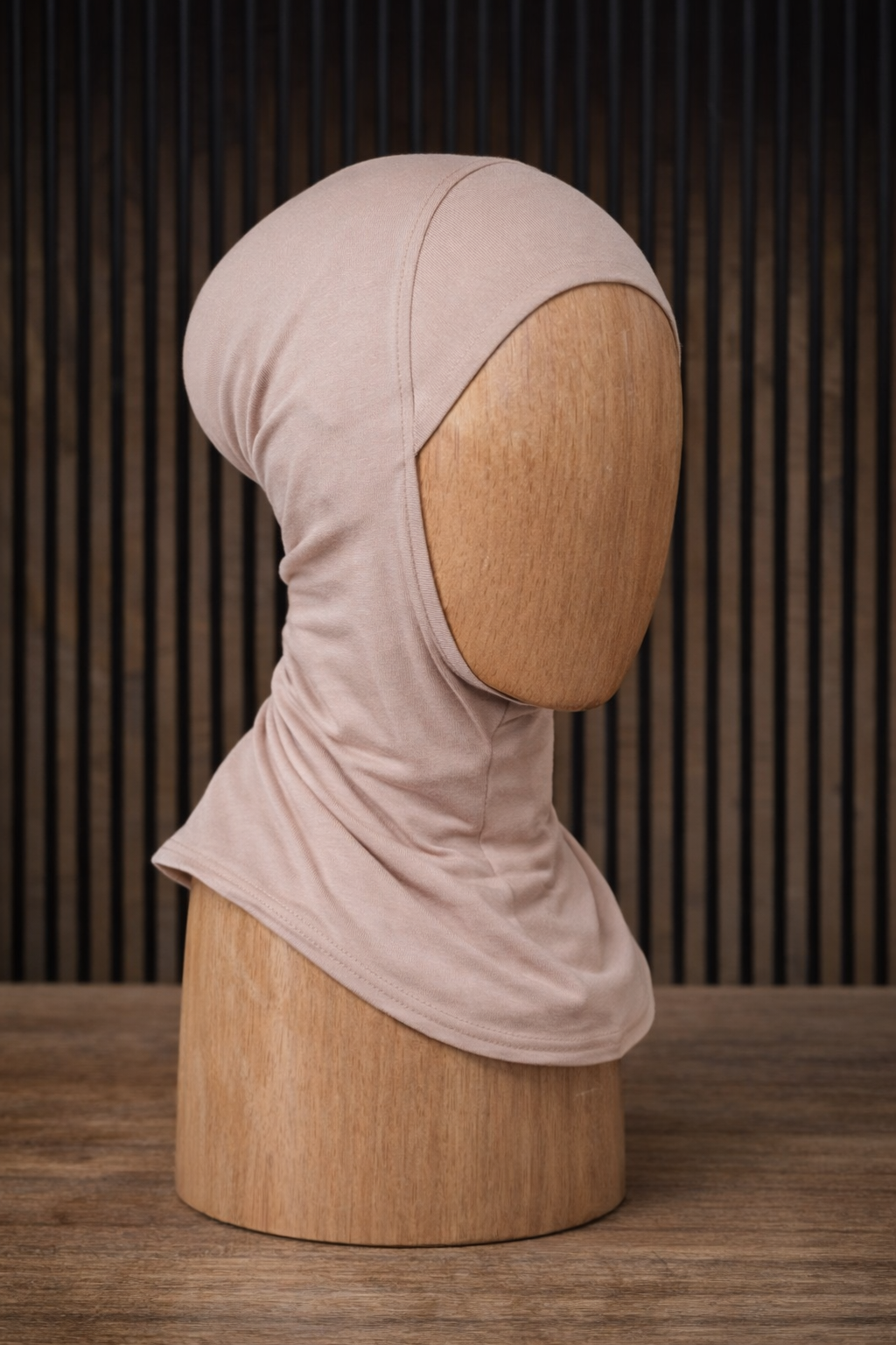 Bonnet mit Hals hellpuder