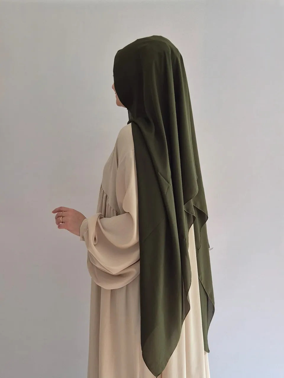Krepp Hijab in khaki