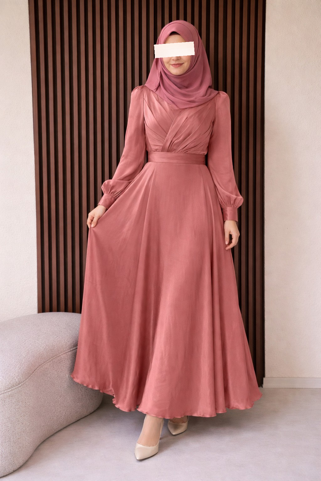 Abendkleid in Koralle