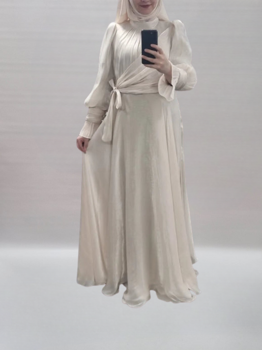 A78 - Abendkleid beige