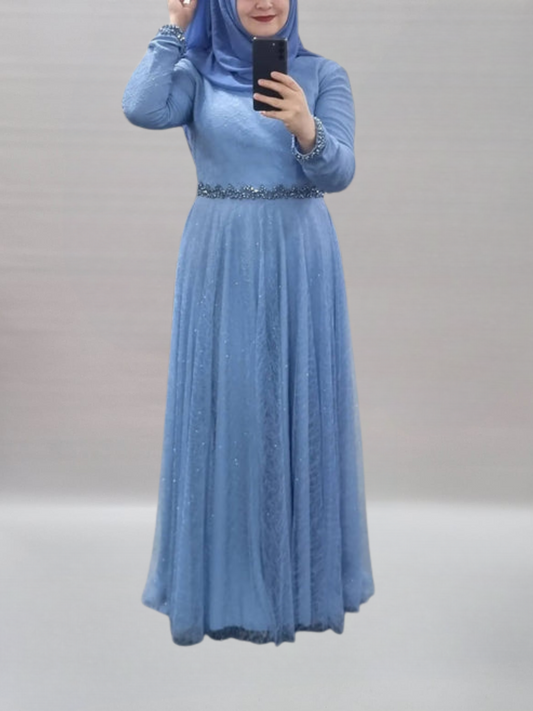 B28- Abendkleid hellblau