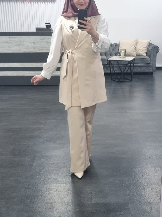 501- eleganter 3 Teiler beige