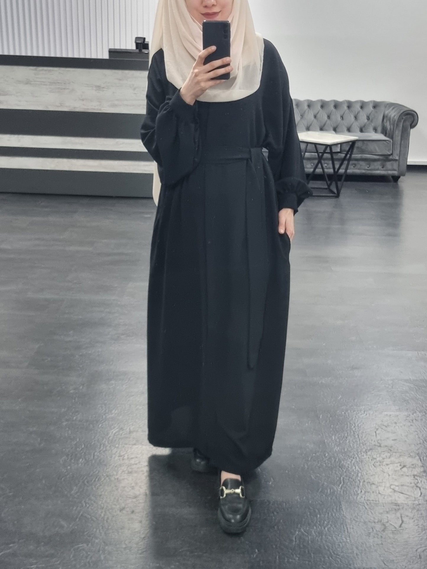 482- Abaya schlicht schwarz