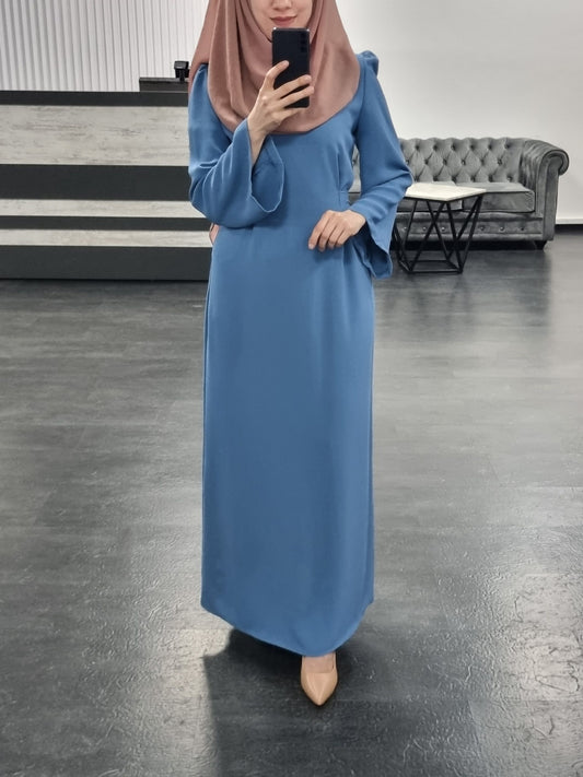 659- schlichtes Kleid himmelblau