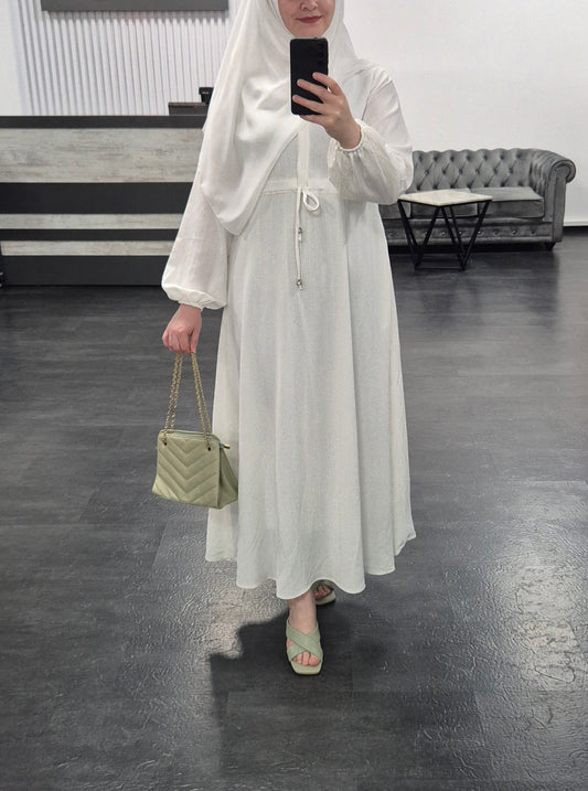 715 - weißes Kleid mit Zugband