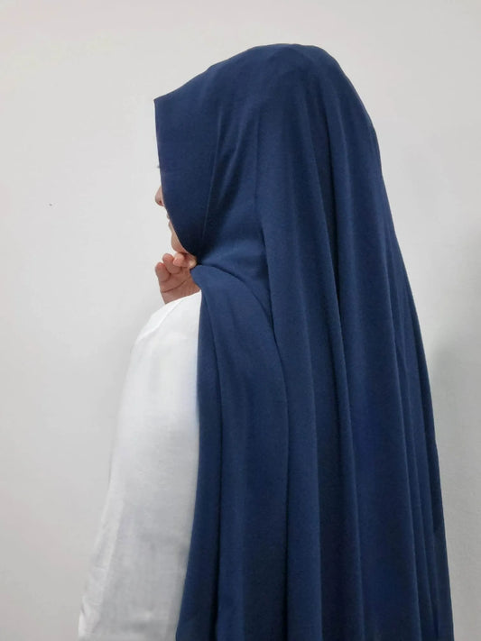 A492 - Chiffon Hijab fuchsia