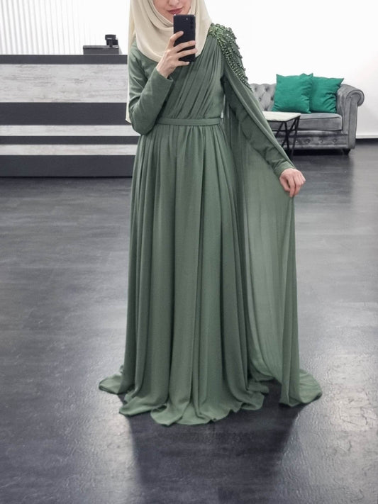 A89- elegnates Abendkleid grün