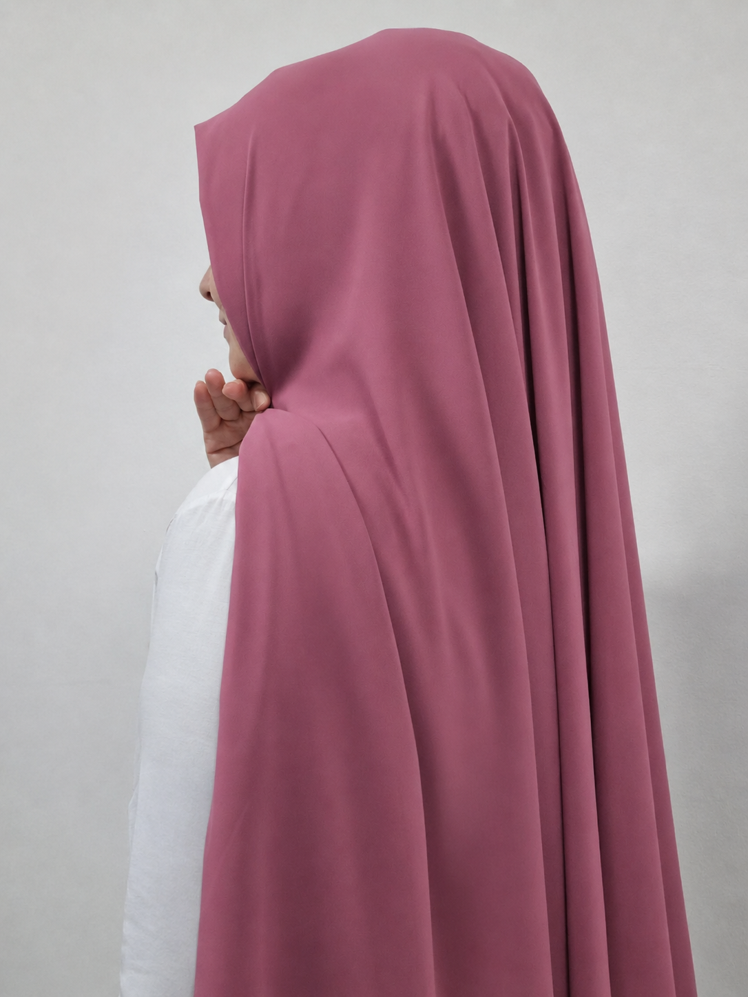 Chiffon Hijab in dusty berry