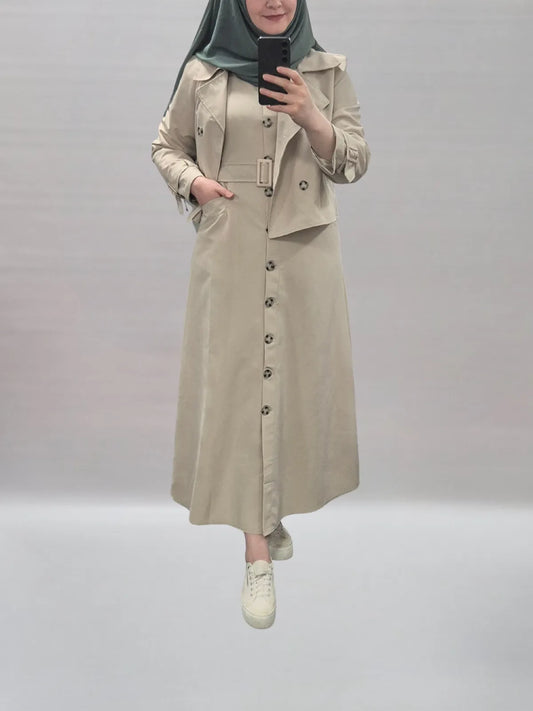 672 - Kleid mit Minijacke beige
