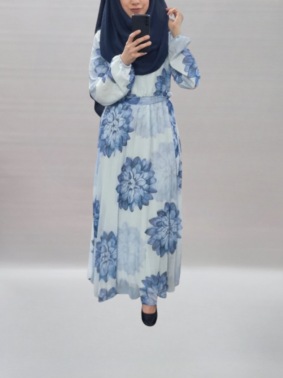 645- Chiffonkleid mit Blumenprint blau