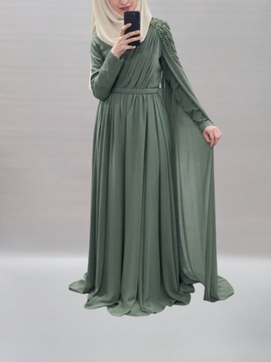 A89- elegnates Abendkleid grün