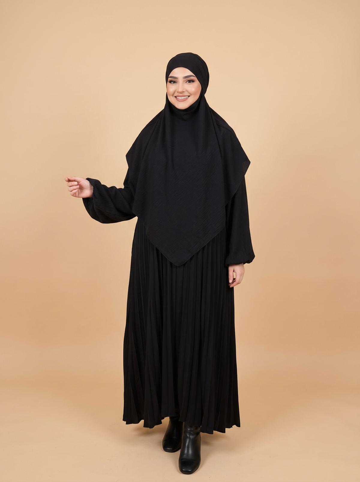 Nisara Abaya mit Khimar