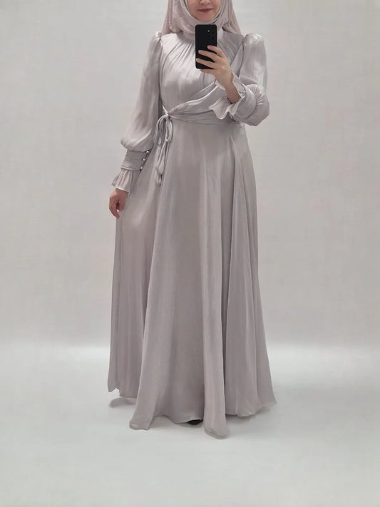 Inara Abendkleid grau