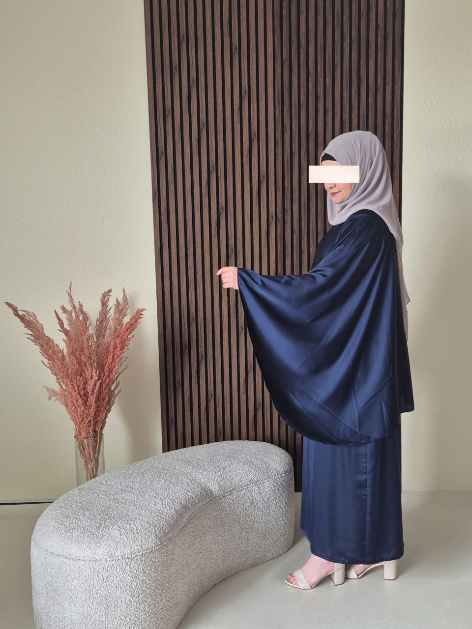 Aylah Kleid - festlich in dunkelblau