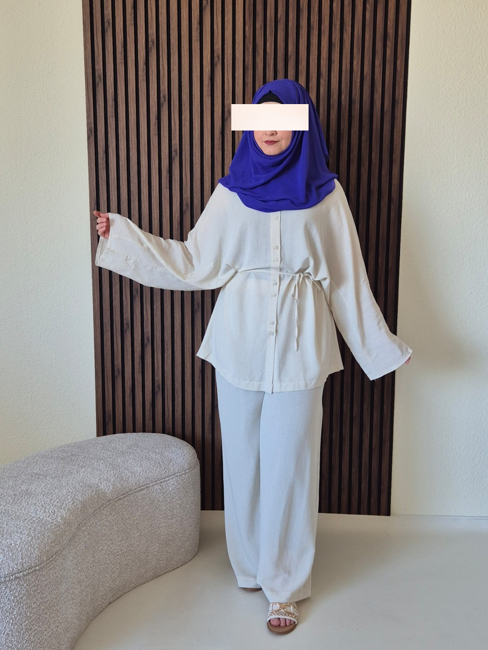 Lässiger Zweiteiler hellbeige