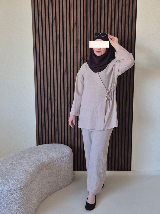 sportlicher Zweiteiler in beige