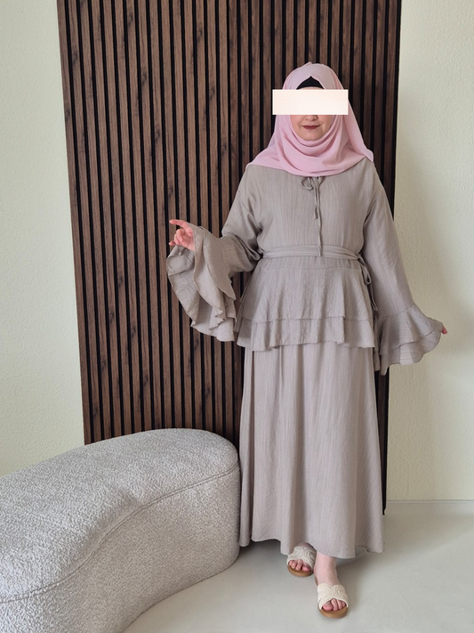 Dila Set in taupe