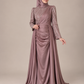 Abendkleid mit leichter Schleppe