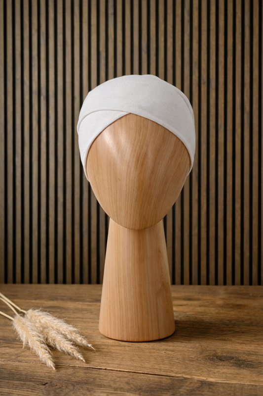 Schlauch Bonnet über Kreuz weiß