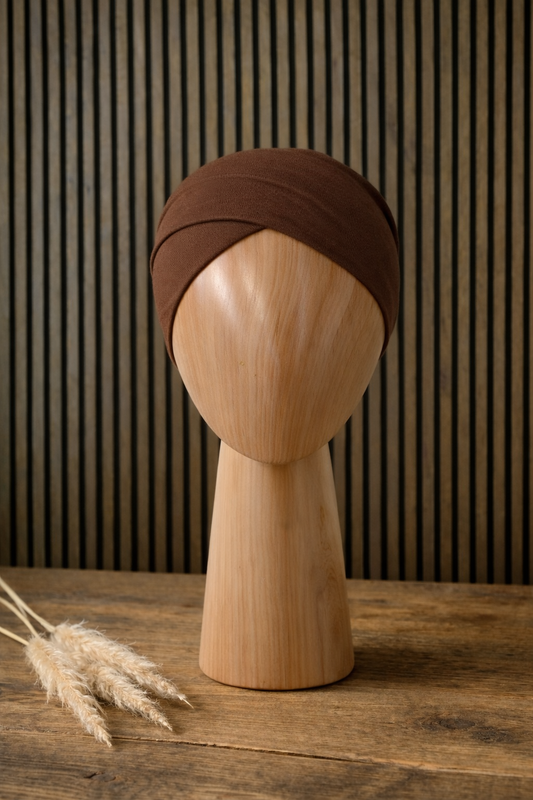 Schlauch Bonnet über Kreuz braun
