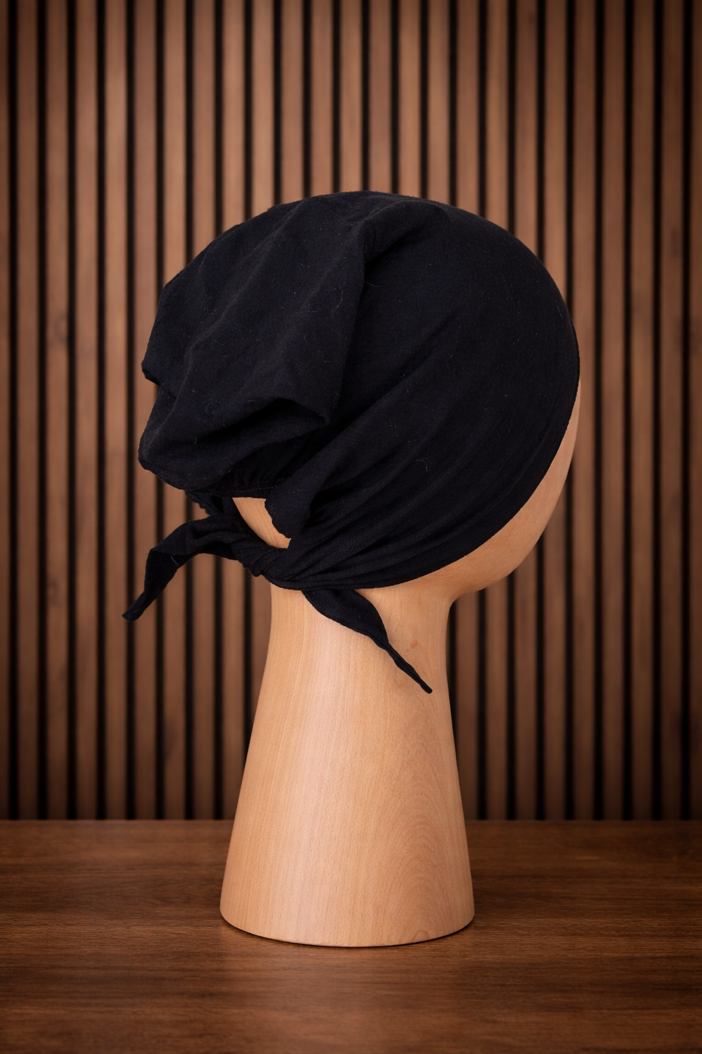 Viskose Bonnet – elastisches Unterkopftuch mit Bindeband schwarz