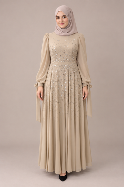 Chiffon Abendkleid mit zarten Verzierungen