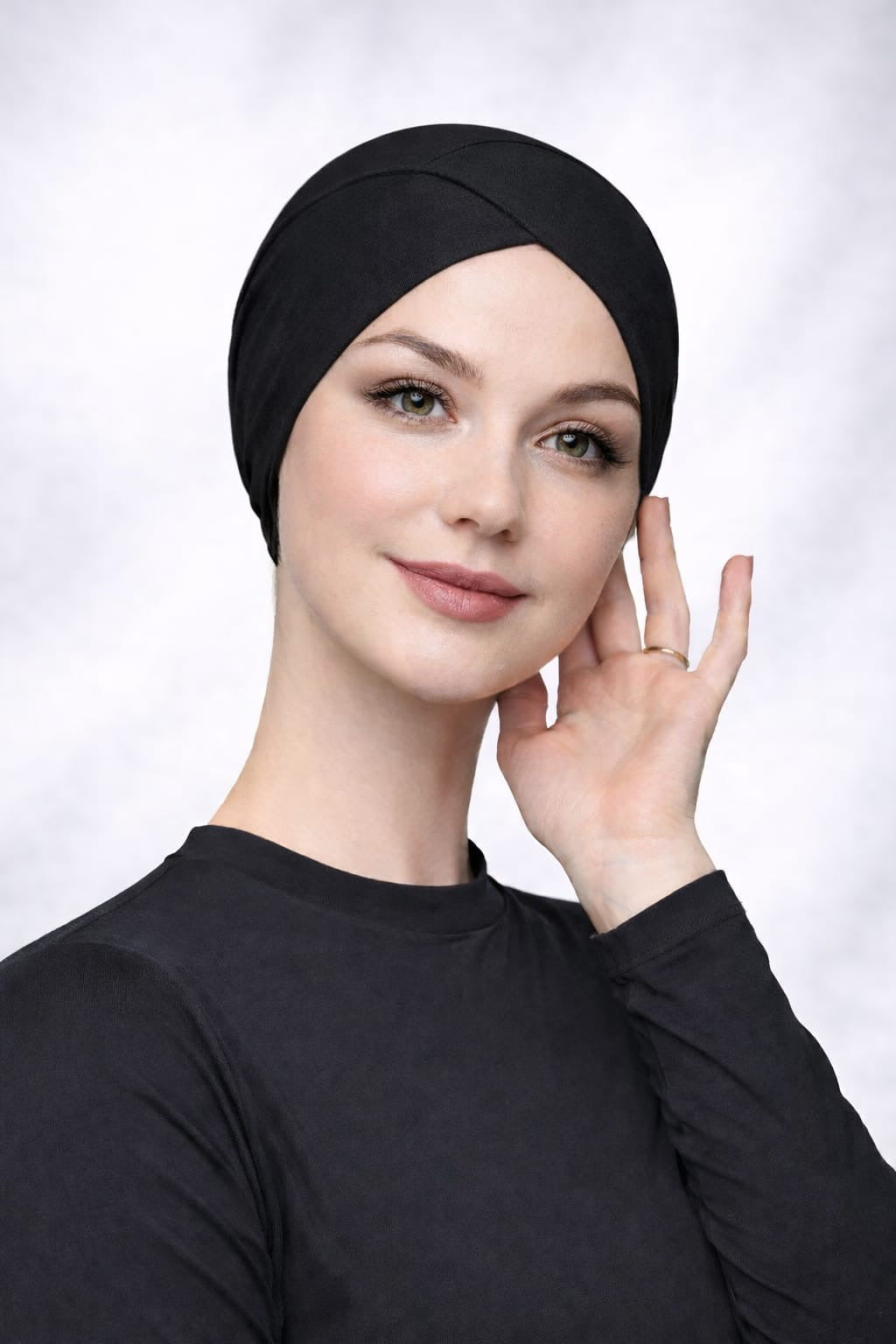 Schlauch Bonnet über Kreuz schwarz