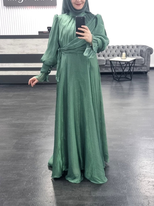 A77 - Abendkleid grün