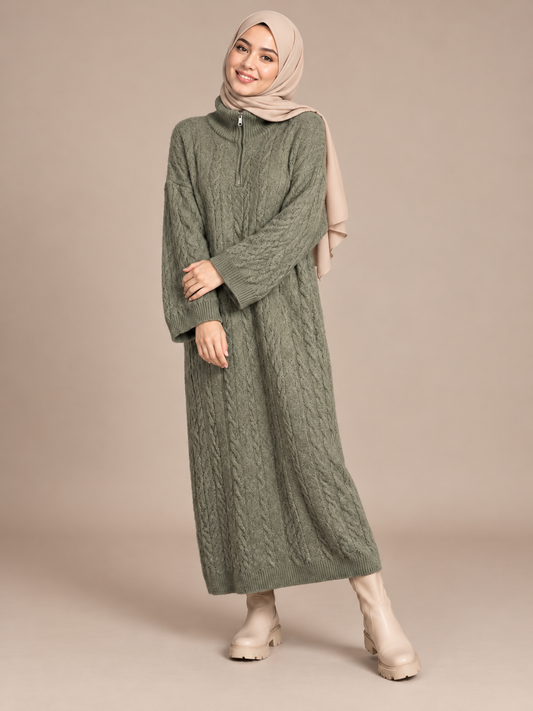 Strickkleid mit Kragen