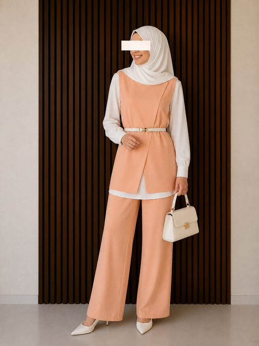 Elara Set in Apricot