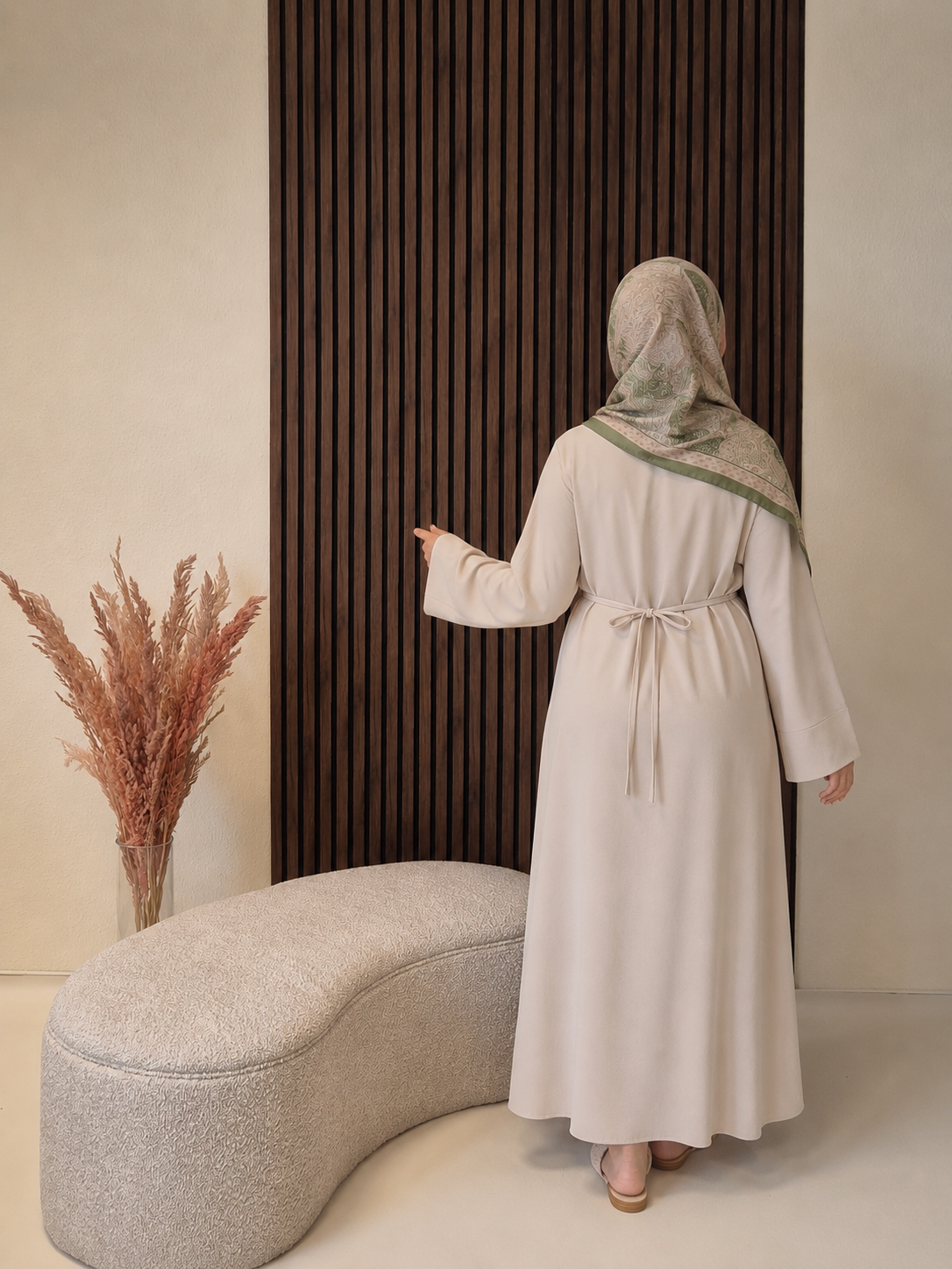Laynur Abaya - zeitlos & bequem in beige