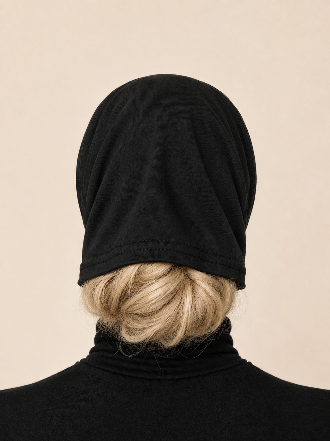 Schlauch Bonnet über Kreuz schwarz