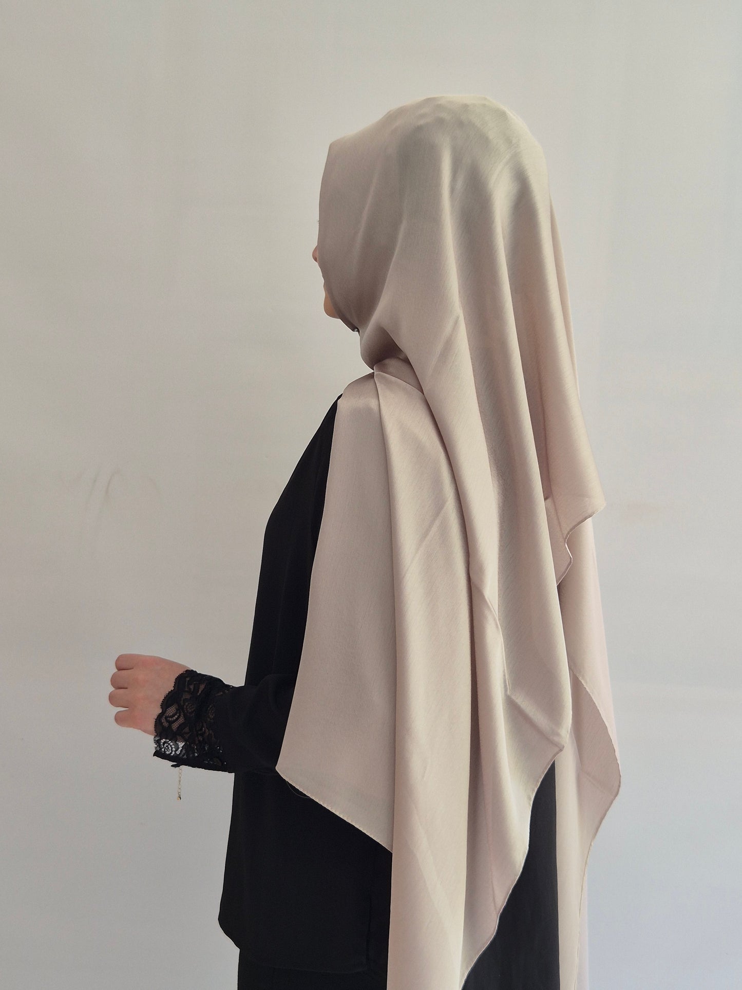 Jan Jan Hijab stein