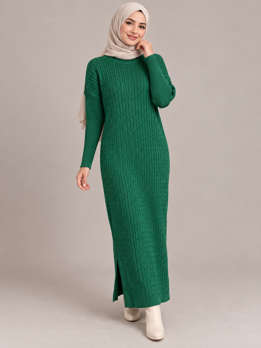 Strickkleid mit Zopfmuster