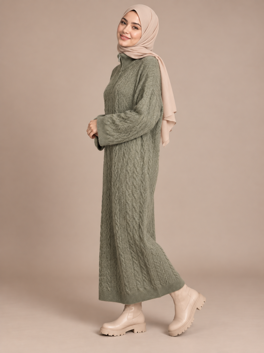 Strickkleid mit Kragen