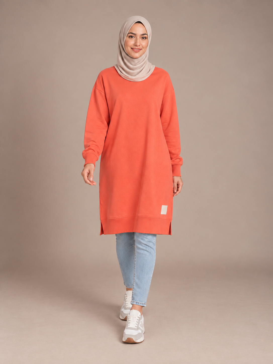 سترة رياضية طويلة