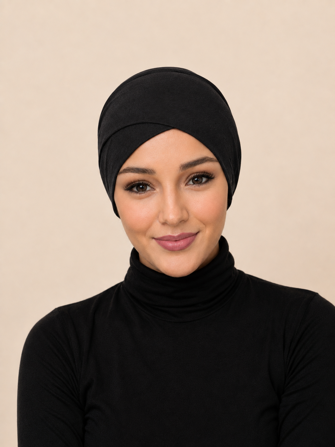 Schlauch Bonnet über Kreuz schwarz