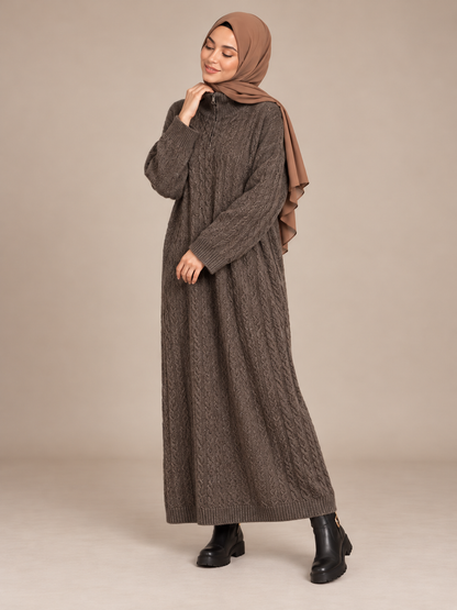 Strickkleid mit Kragen