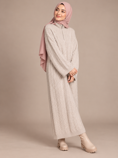 Knit dress with collar